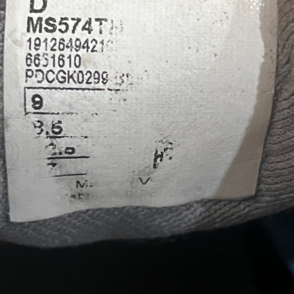 New Balance 574 Classic Size 9 Gray Blue Green  Multi Shoes - Picture 8 of 10